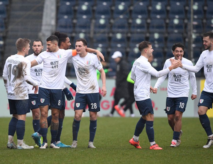 Nulldrei siegt souverän im Heimspiel gegen Chemie Leipzig